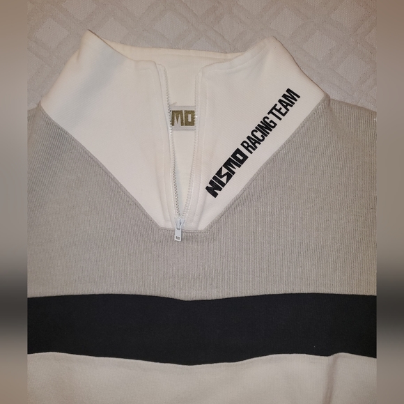 Genuine NISMO 1/4 zip sweatshirt - Picture 5 of 6